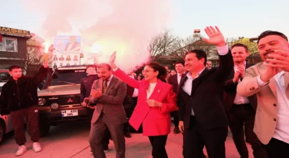 Gonca Köksal’a meşaleli karşılama:  “Yönetilen ve yöneten değil birlikte güçlenen bir aile olacağız”