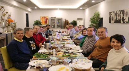 Hekimler kahvaltıda buluştu