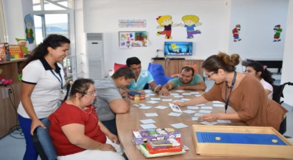 TÜRKİYE’DE İLK OLAN KISA MOLA İLE YÜZLER GÜLÜYOR