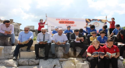 “BİR KİTAP BİR İNSAN” STRATONİKEİA’DA