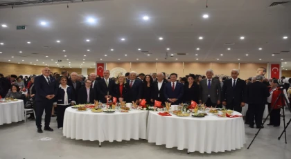 YATAĞAN BELEDİYE BAŞKANI MESUT GÜNAY’DAN CUMHURİYET RESEPSİONUNA KATILIM