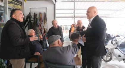 Başkan Günay Çarşamba Pazarı’nda Esnaf ve Vatandaşlarla Buluştu