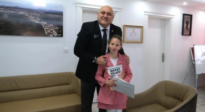 BAŞKAN GÜNAY MİNİK ÖĞRENCİYİ MAKAMINDA AĞIRLADI